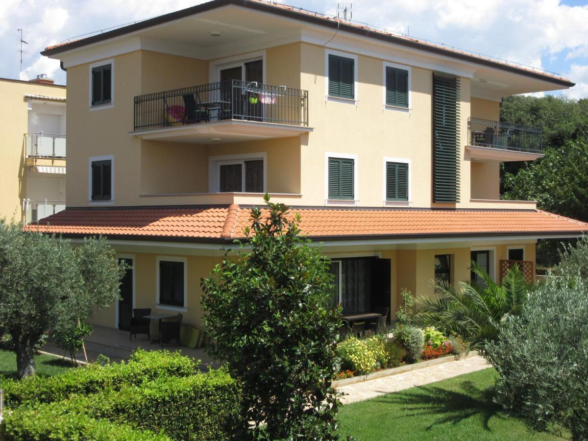 Apartment Ema *