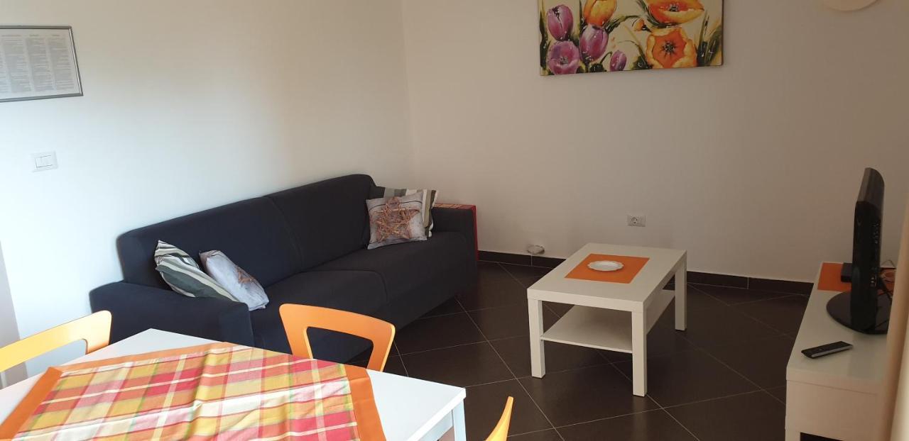 Ema Apartment
